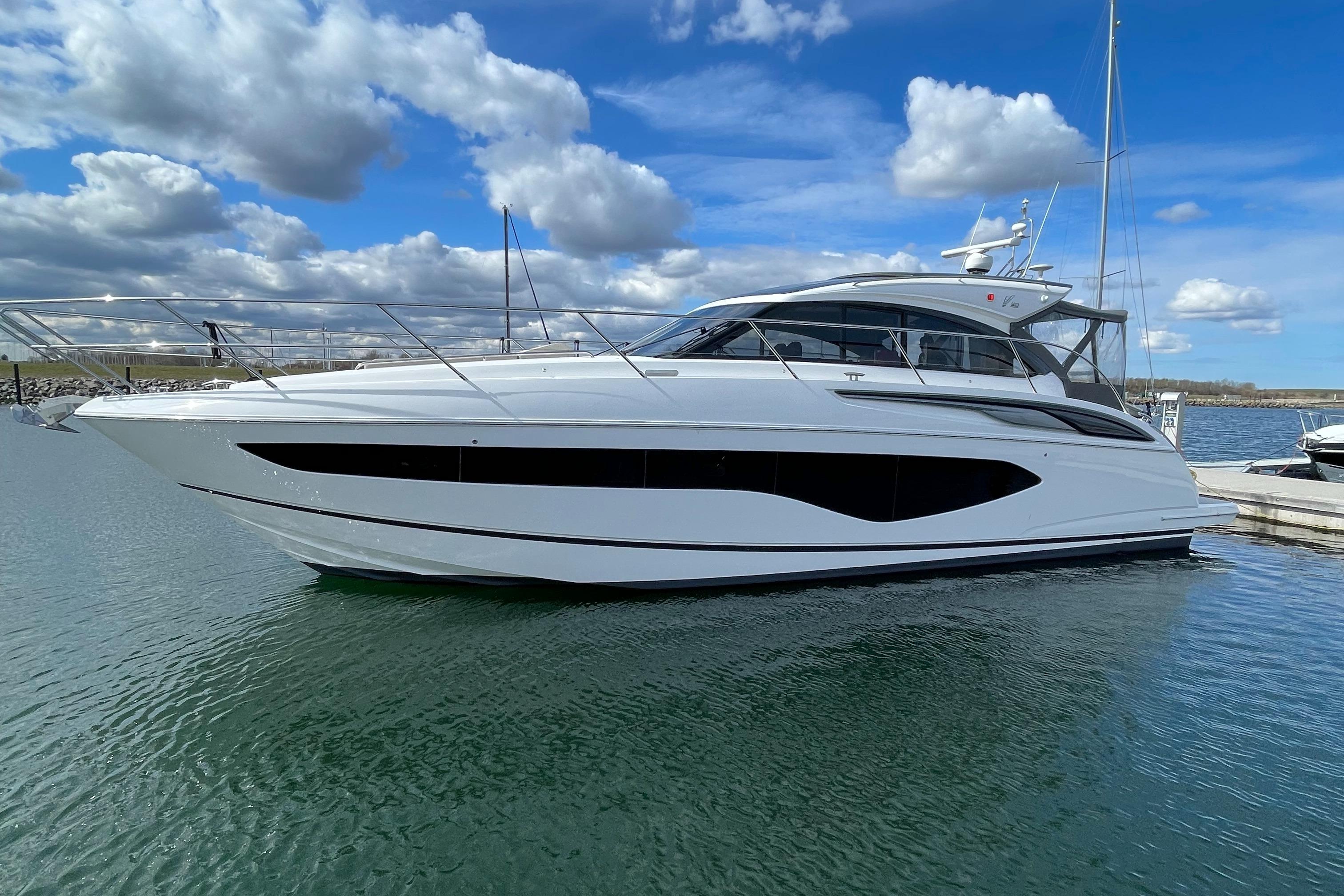 Princess Yachts V50